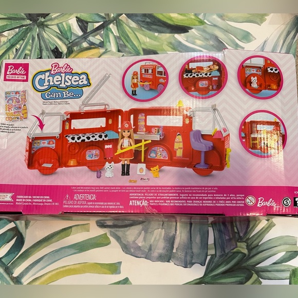 Barbie Chelsea Fire Truck play set NWT - Picture 10 of 11